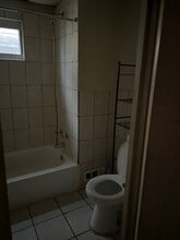 35 Poultney Ave in Buffalo, NY - Building Photo - Building Photo