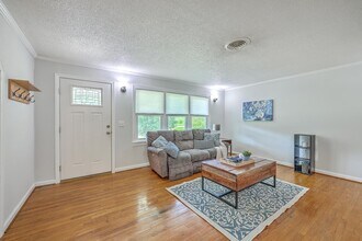 1314 Cooper Store Rd in Moncks Corner, SC - Building Photo - Building Photo