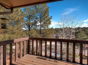 2424 N Whispering Pines Way in Flagstaff, AZ - Building Photo - Building Photo