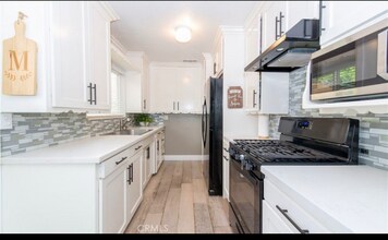 33100 Case St in Lake Elsinore, CA - Building Photo - Building Photo