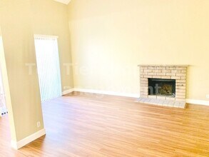 135 Northcreek Cir in Walnut Creek, CA - Building Photo - Building Photo