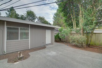 299 1st Ave NW in Issaquah, WA - Building Photo - Building Photo