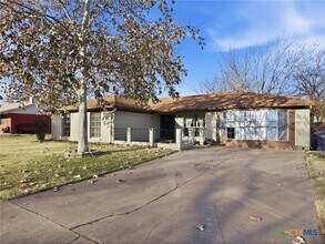 610 Creek St in Copperas Cove, TX - Building Photo - Building Photo