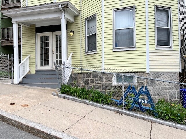21 Bucknam St, Unit 21 Bucknam ST-1-2025