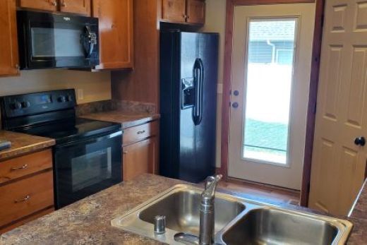 1423 Chesapeake Ln in Billings, MT - Building Photo - Building Photo
