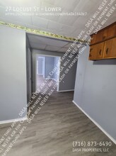27 Locust St-Unit -Lower in Rochester, NY - Building Photo - Building Photo
