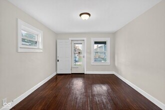 937-939 N Drexel Ave in Indianapolis, IN - Building Photo - Building Photo