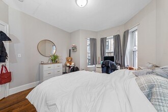 16 Sewall St, Unit 2 in Boston, MA - Building Photo - Building Photo