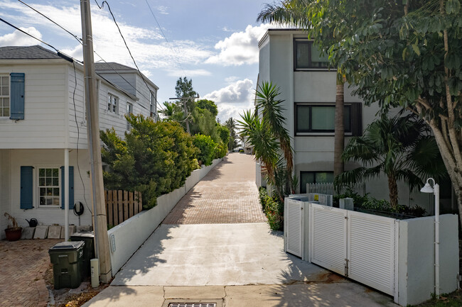 WINDEMERE HOUSE in Delray Beach, FL - Building Photo - Building Photo