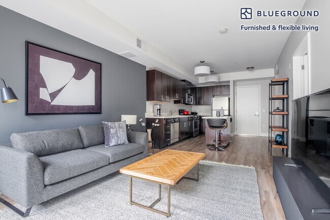 545 San Antonio Rd, Unit FL3-ID280 in Mountain View, CA - Building Photo - Building Photo