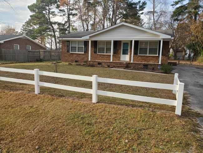 property at 220 Fairway Dr