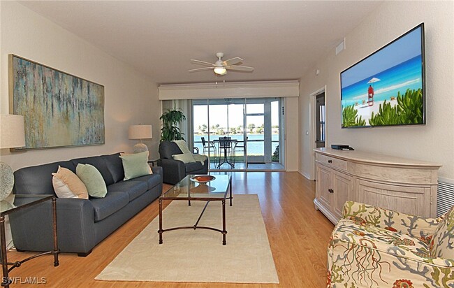property at 3380 W Crown Pointe Blvd