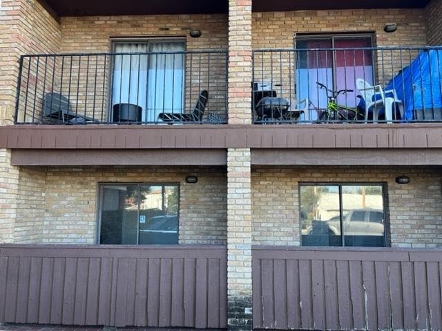 property at 3004 Juarez Ave
