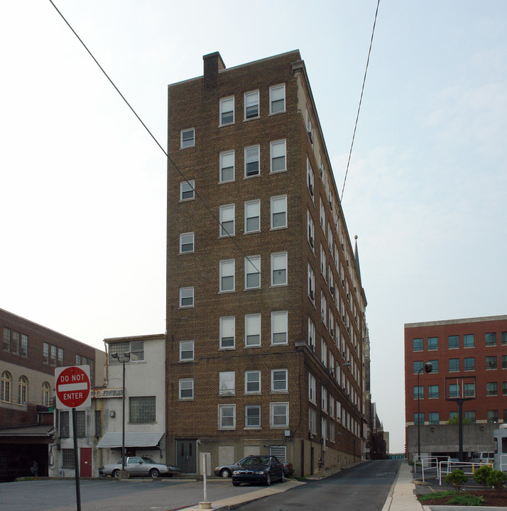 Hamilton Apartments in Allentown, PA - Building Photo