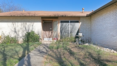 5207 Tom Stafford Dr in San Antonio, TX - Building Photo - Building Photo
