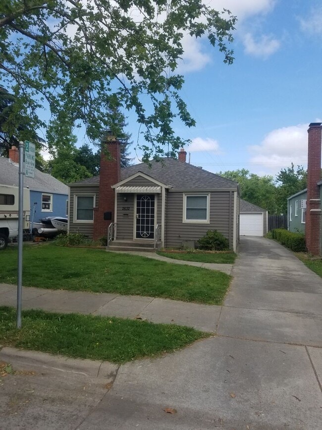 property at 2632 28th St
