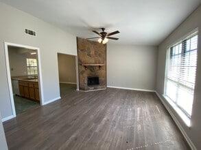 106 Wimbledon Dr in Savannah, GA - Building Photo - Building Photo