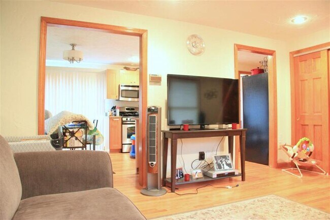 201 Sherman St in Cambridge, MA - Building Photo - Building Photo