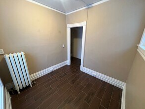 419 N 1st Ave W in Duluth, MN - Building Photo - Building Photo