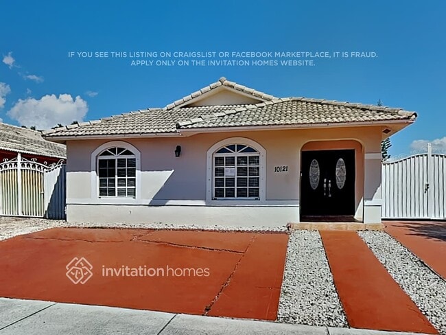 10121 NW 127th Terrace