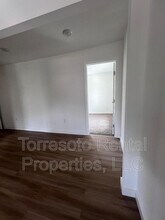 224 W Pyron Ave in San Antonio, TX - Building Photo - Building Photo