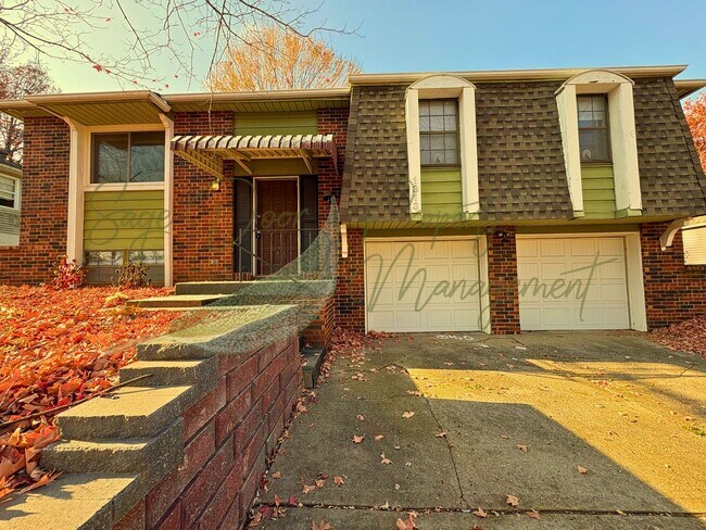 1313 NW Covington Dr in Blue Springs, MO - Building Photo - Building Photo