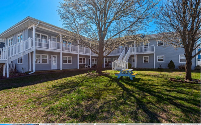 property at 808 St Louis Ave