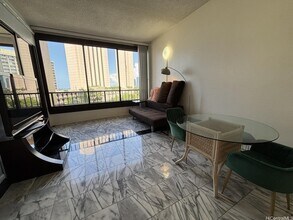 1778 Ala Moana Blvd, Unit 1-1-918 in Honolulu, HI - Building Photo - Building Photo