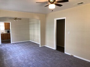2149 Gerber Ave in Sacramento, CA - Building Photo - Building Photo