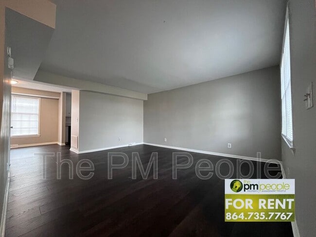 102 Wexford Dr in Taylors, SC - Building Photo - Building Photo