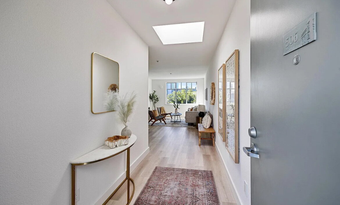 2407 Telegraph Ave in Oakland, CA - Building Photo