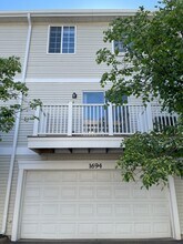 1694 Sienna Ct in Wheeling, IL - Building Photo - Building Photo