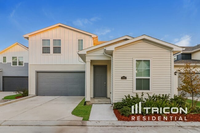 property at 9835 Willow Creek Commerce Dr
