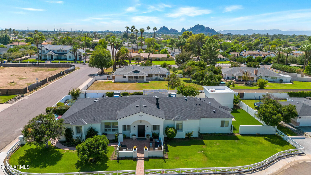 6139 E Calle Del Sud in Scottsdale, AZ - Building Photo