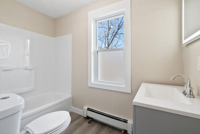 2020 Frankella Ave in Pittsburgh, PA - Building Photo - Building Photo