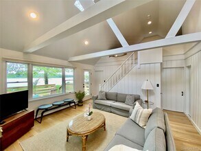 1875 Bayview Ave in Southold, NY - Building Photo - Building Photo