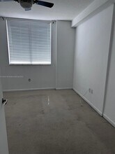18800 NE 29th Ave, Unit 808 in Aventura, FL - Building Photo - Building Photo