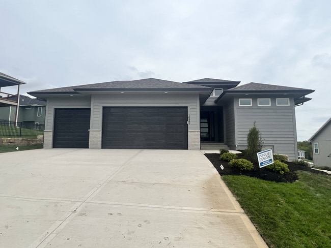 property at 10985 S Millstone Dr