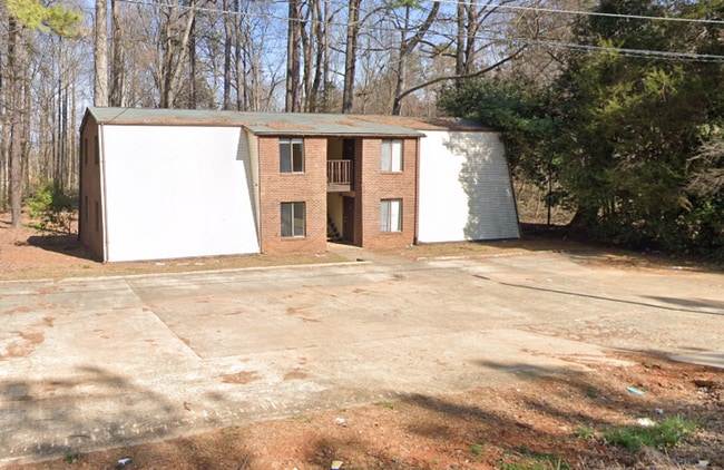 property at 1721 N Jim Minor Rd