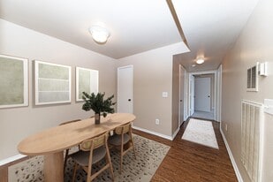 Cobblestone Corners in Nashville, TN - Building Photo