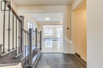 186 Agro St in Hamilton, ON - Building Photo - Building Photo