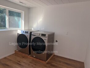 1249 Davis Ave in Concord, CA - Building Photo - Building Photo