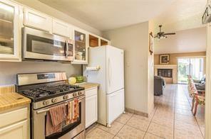 2410 Pheasant Creek Dr in Sugar Land, TX - Building Photo - Building Photo