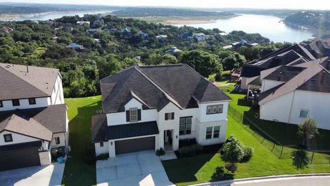 property at 2400 Sunset Vista Cir