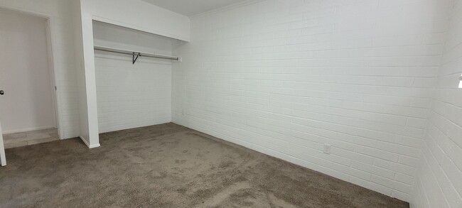 property at 265 E 200 N