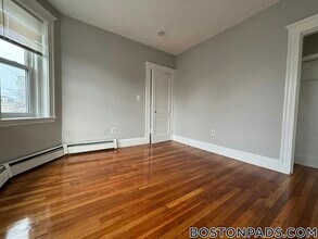 44 Estes St in Lynn, MA - Foto de edificio - Building Photo