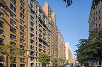 Westbury House in New York, NY - Building Photo - Building Photo