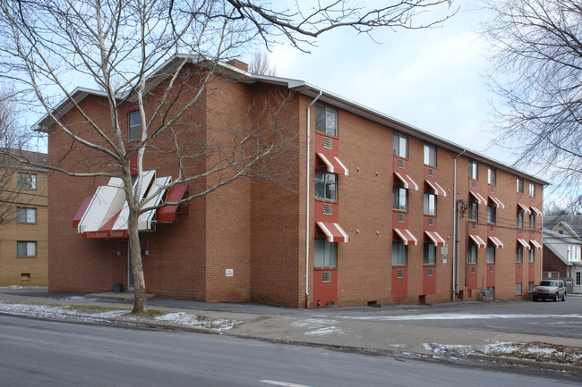 Dorchester House Apartments in State College, PA - Building Photo - Building Photo