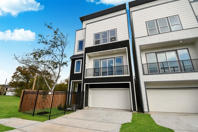 property at 3229 Tuam St