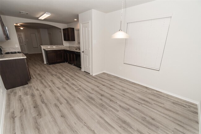 2629 Lina Dr in Conroe, TX - Building Photo - Building Photo